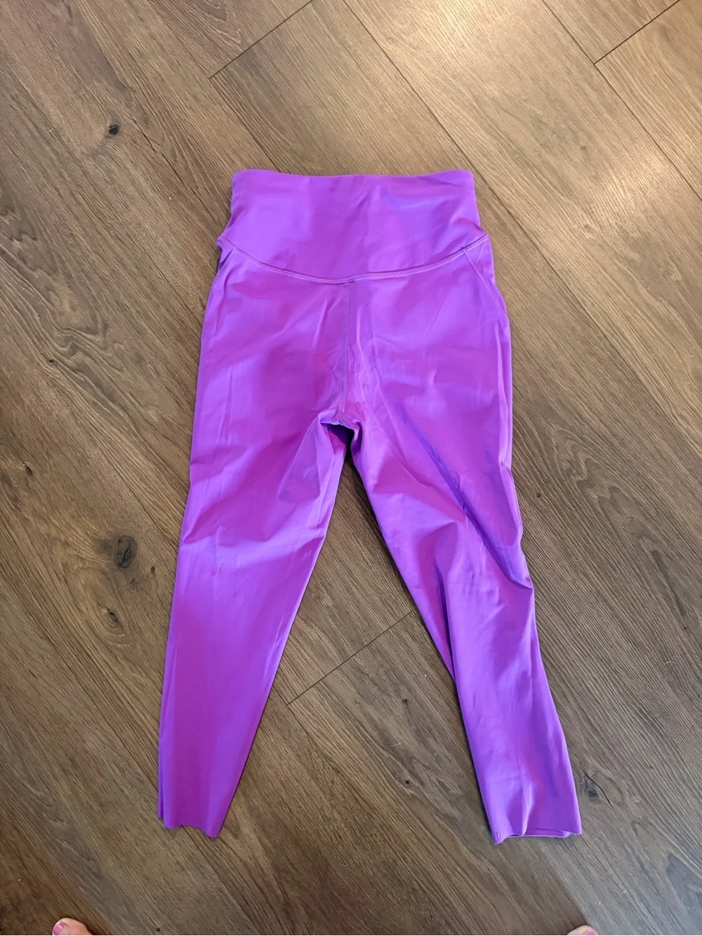 lululemon athletica vivid magenta